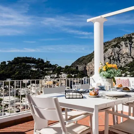 Casa Luna Caprese شقة كابري